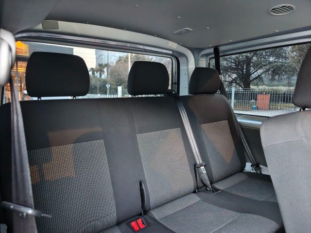 VOLKSWAGEN Transporter usata 14