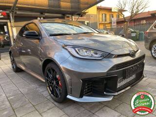 TOYOTA Yaris usata, con Airbag laterali