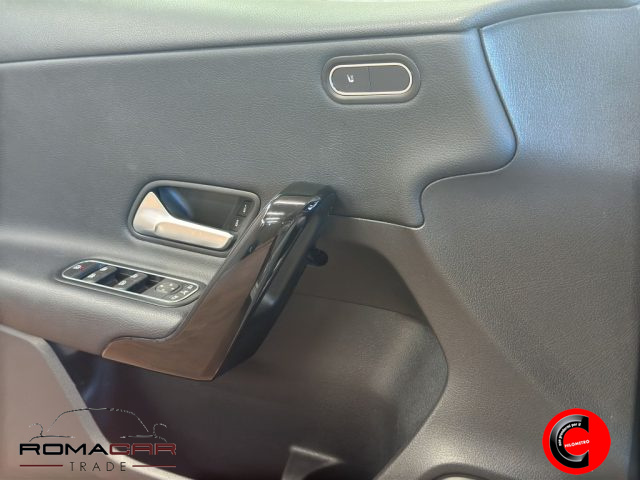 MERCEDES-BENZ A 180 usata, con Controllo elettronico della corsia