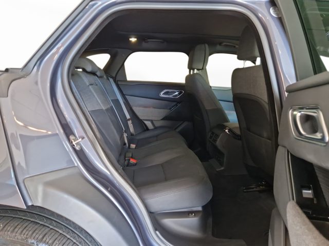 LAND ROVER Range Rover Velar usata, con Autoradio