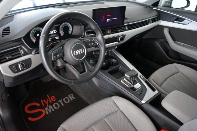 AUDI A4 usata, con Cerchi in lega