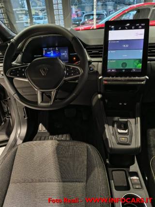 RENAULT Captur usata, con Fari LED