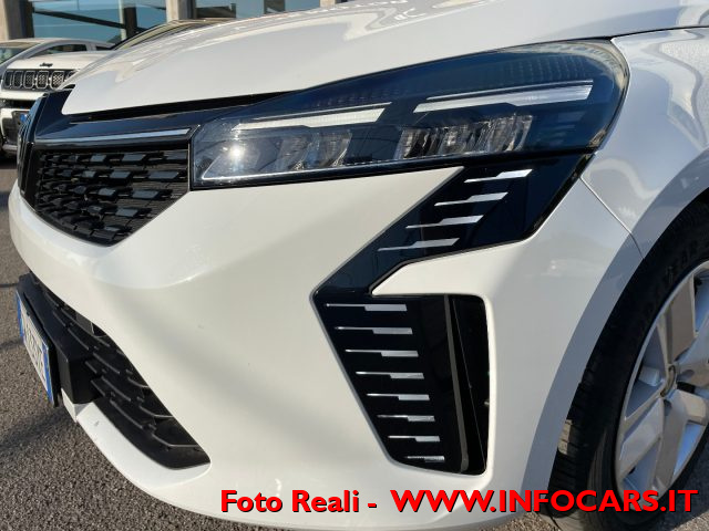 RENAULT Clio usata, con Bluetooth