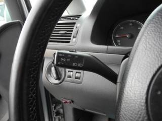 VOLKSWAGEN Touran usata, con Controllo trazione