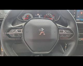 PEUGEOT 2008 usata, con Controllo automatico clima