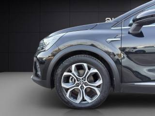 RENAULT Captur usata, con Isofix