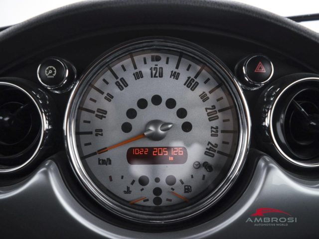 MINI Cabrio usata 12
