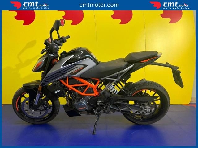 KTM 125 Duke usata 3