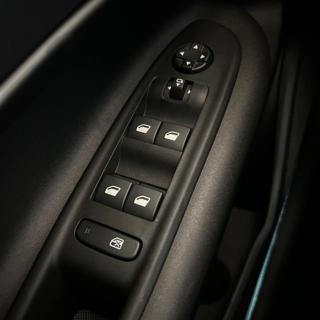 ALFA ROMEO Junior usata, con Controllo elettronico della corsia