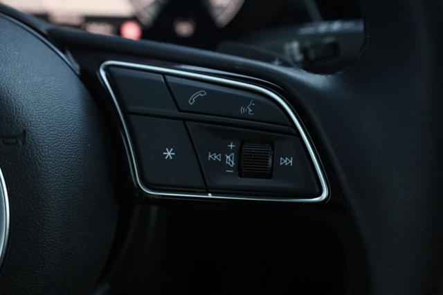 AUDI A3 usata, con Sensori di parcheggio anteriori