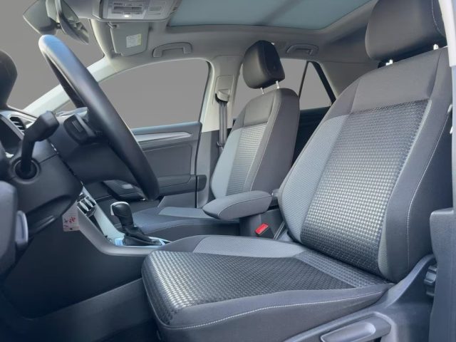 VOLKSWAGEN T-Roc usata, con Autoradio