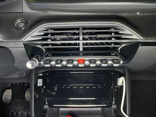 PEUGEOT 2008 usata, con Sistema di navigazione