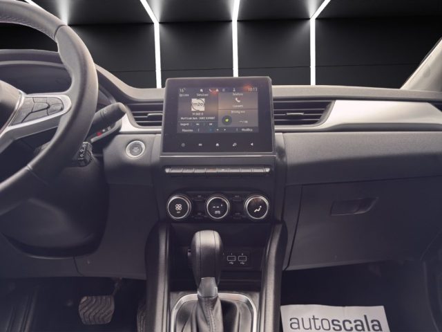 RENAULT Captur usata, con Bracciolo