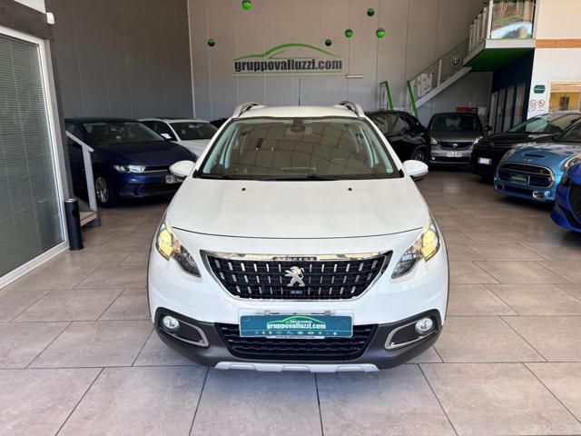 PEUGEOT 2008 usata, con Airbag