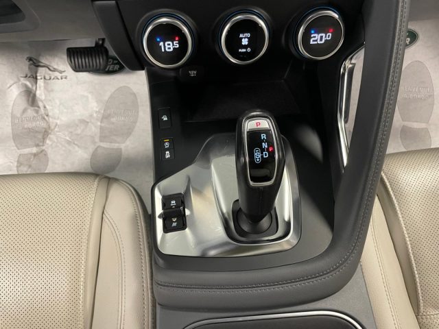 JAGUAR E-Pace usata, con Trazione integrale