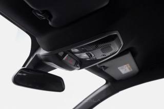 PEUGEOT 5008 usata, con Autoradio digitale
