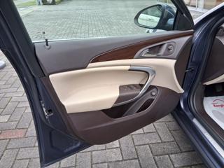 OPEL Insignia usata, con Regolazione elettrica sedili