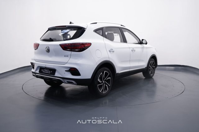 MG ZS usata, con Boardcomputer