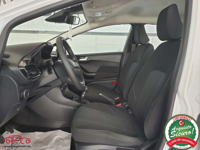 FORD Fiesta usata, con Autoradio