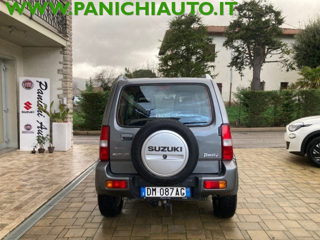 SUZUKI Jimny usata, con Cerchi in lega