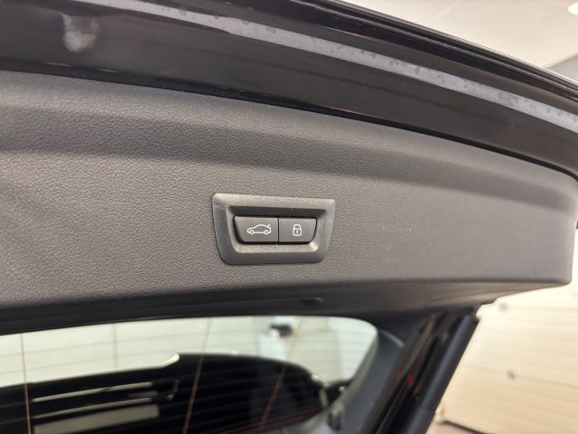 BMW 118 usata, con Regolazione elettrica sedili