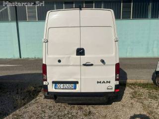 VOLKSWAGEN Crafter usata, con Autoradio