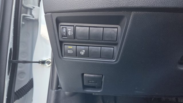 TOYOTA Yaris usata, con Sistema di navigazione