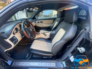 MERCEDES-BENZ SLK 200 usata, con Bracciolo