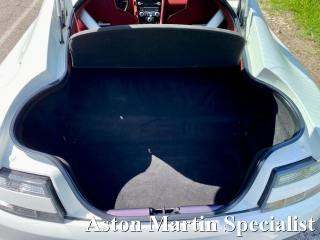 ASTON MARTIN Vantage usata 37