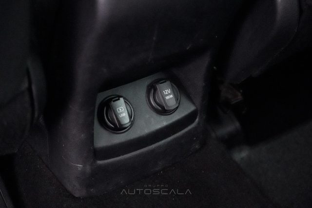 KIA Sportage usata, con Autoradio digitale