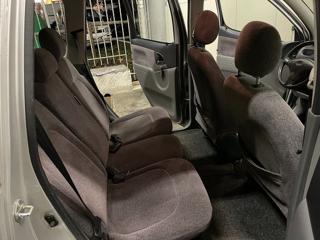 TOYOTA Yaris usata 15
