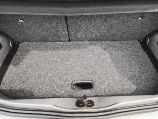 VOLKSWAGEN e-up! usata, con Telecamera per parcheggio assistito