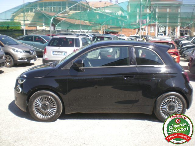 FIAT 500e usata, con Autoradio