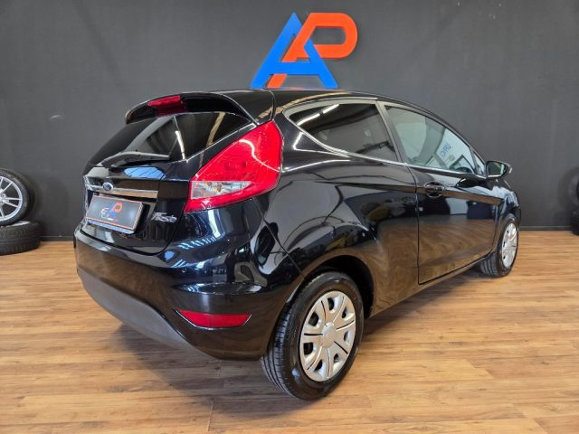 FORD Fiesta usata, con Chiusura centralizzata