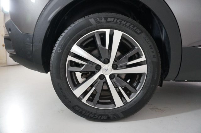 PEUGEOT 3008 usata, con Autoradio