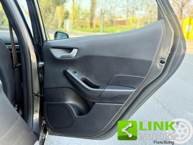 FORD Fiesta usata, con Cruise Control