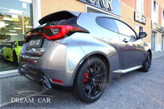 TOYOTA Yaris usata, con Autoradio