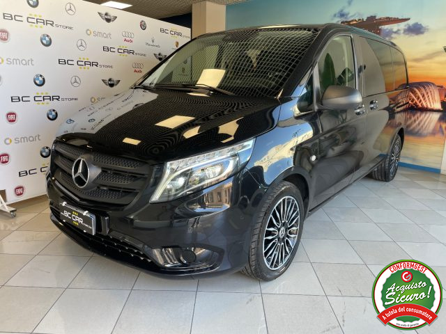 MERCEDES-BENZ Vito usata, con Luci diurne LED