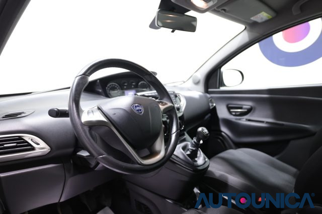 LANCIA Ypsilon usata, con Boardcomputer