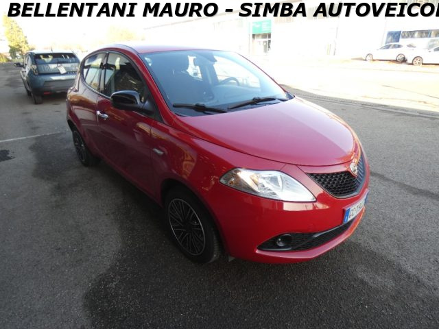 LANCIA Ypsilon usata, con Servosterzo