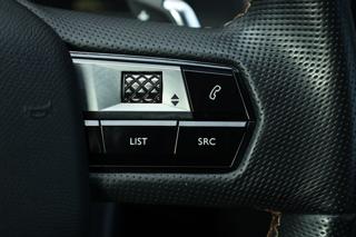 DS AUTOMOBILES DS 7 usata, con Volante in pelle