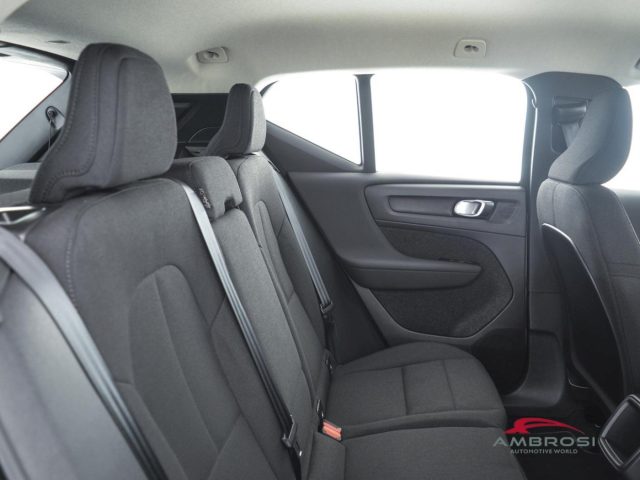 VOLVO XC40 usata 10