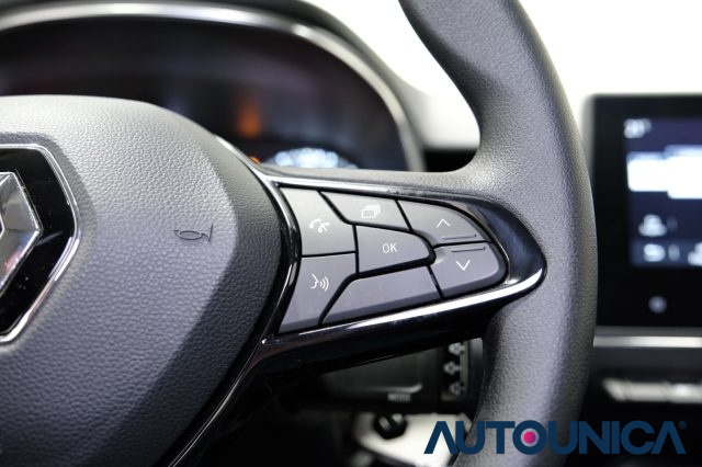 RENAULT Clio usata, con Sensore di luce