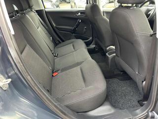 PEUGEOT 208 usata, con Bluetooth
