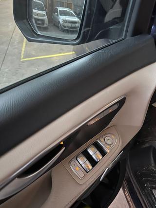 MERCEDES-BENZ V 250 usata, con Alzacristalli elettrici
