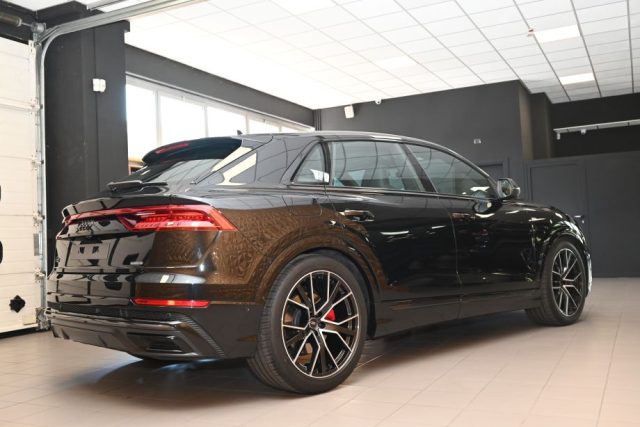AUDI Q8 usata 163