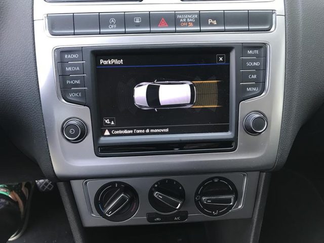 VOLKSWAGEN Polo usata, con USB