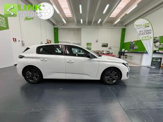 PEUGEOT 308 usata, con Autoradio