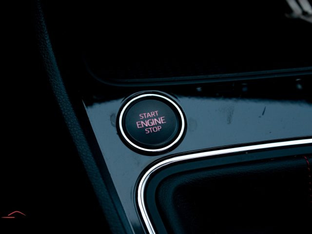 SEAT Leon usata, con Sistema di riconoscimento della stanchezza