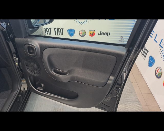 FIAT New Panda usata 22